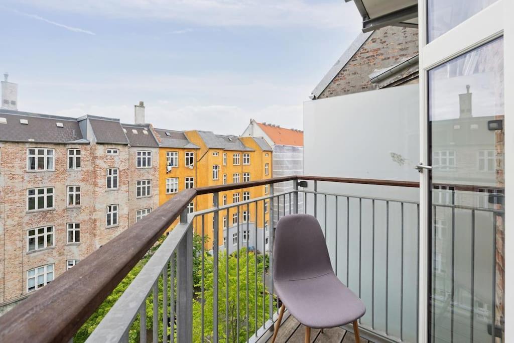 Leilighet Bright With Balcony Close To Center *